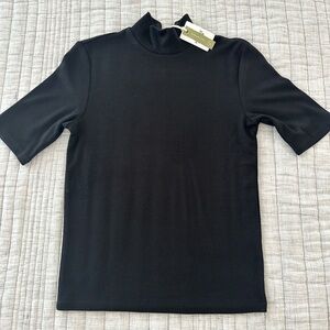 NWT Marine Layer Lexi Rib Mock Neck Top
Black Medium